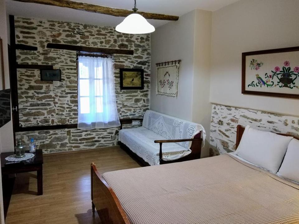 Ξενώνας Το Πέτρινο 2 Keramidhion Экстерьер фото