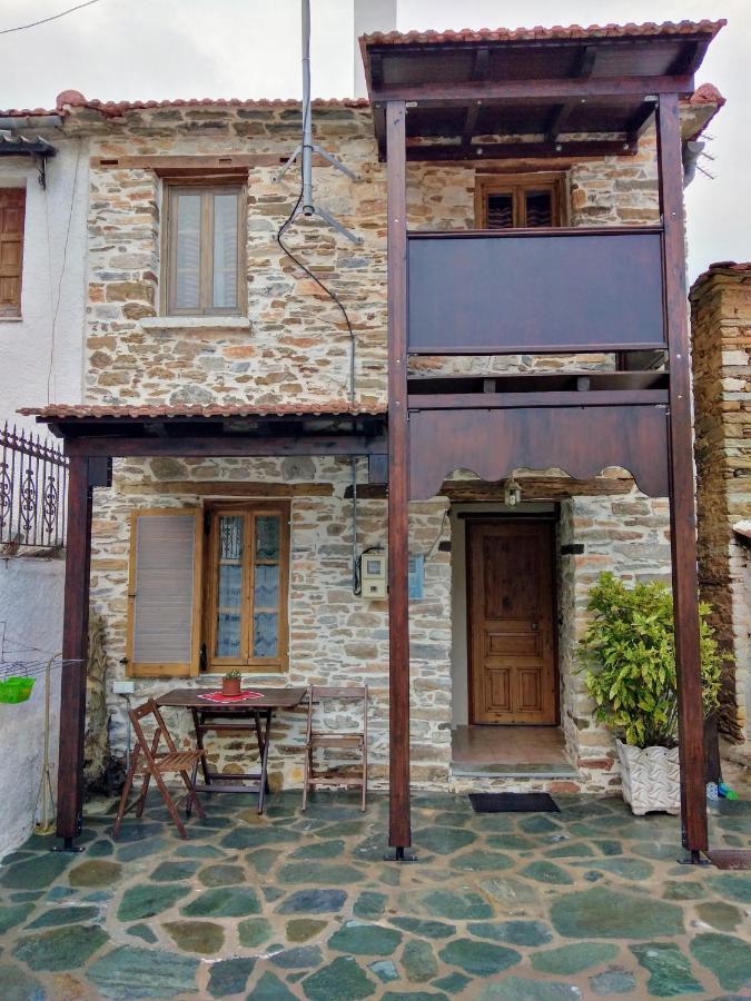 Ξενώνας Το Πέτρινο 2 Keramidhion Экстерьер фото